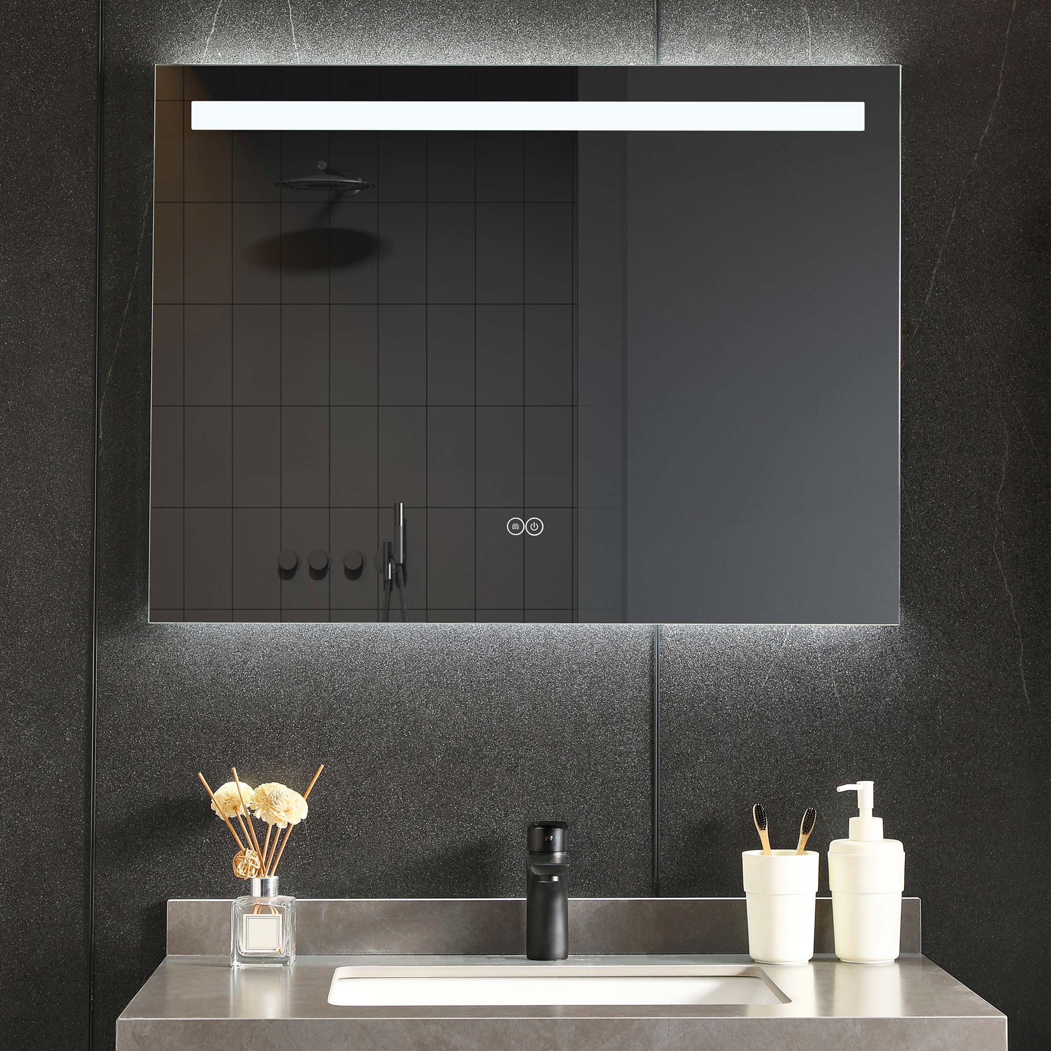 Baderomsspeil 80x60cm | LED-belysning og antiduggfunksjon