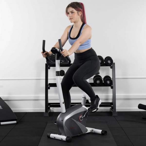 Treningssykkel for hjemmebruk | 4 kg svinghjul | Trekkrunner TR8309