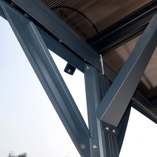 Carport 17,25m² | Ekstra høy | 8mm kanalplast Carport 17,25m² | Ekstra høy | 8mm kanalplast