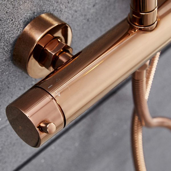 Takduschset med hnddusj | Ros