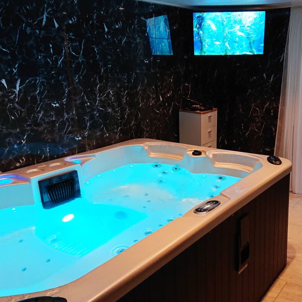 Spabad Relaxio - 4 personer | Lyfco