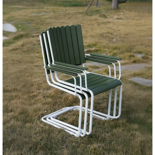 Rund hagem�belgruppe | 6 stoler | �135 cm bord | Gr�nn/hvit | Gl�nta