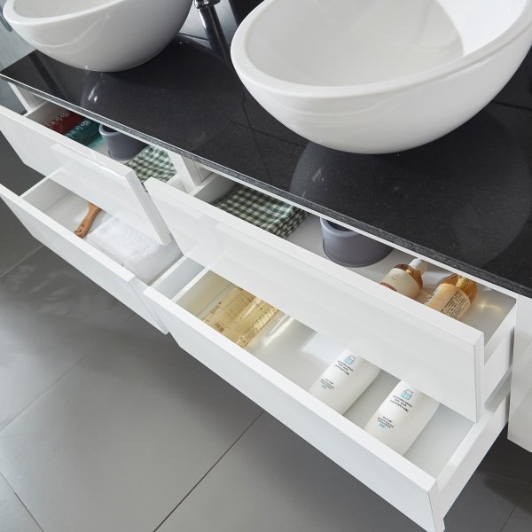 Baderomsmøbler 150cm | Dobbel vask og baderomsspeil Baderomsmøbler 150cm | Dobbel vask og baderomsspeil