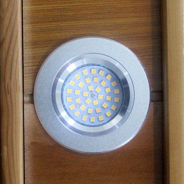 Infrarød badstue - 5 personer | Full høyde 210cm | Saarijärvi Infrarød badstue - 5 personer | Full høyde 210cm | Saarijärvi