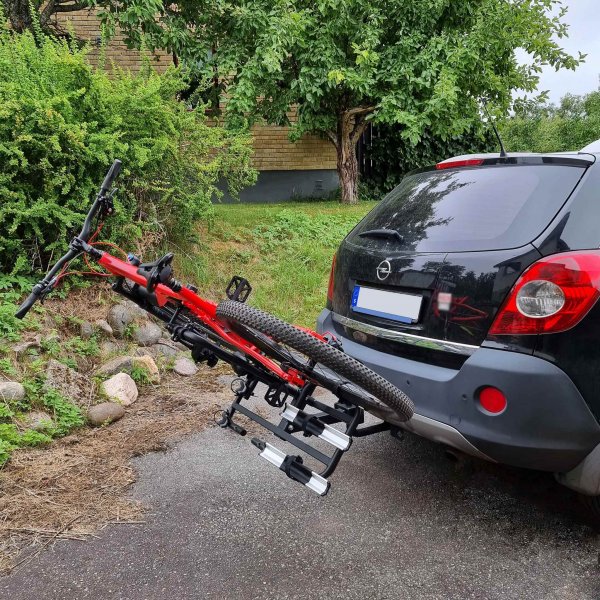 Sykkelstativ for bil med lys | For 3 sykler Sykkelstativ for bil med lys | For 3 sykler