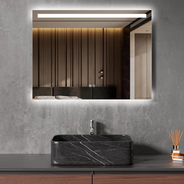 Baderomsspeil med LED-belysning og antiduggfunksjon