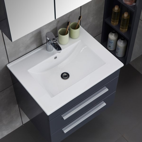 Stort baderomspakke | Kommode med vask | Gr� h�yglans