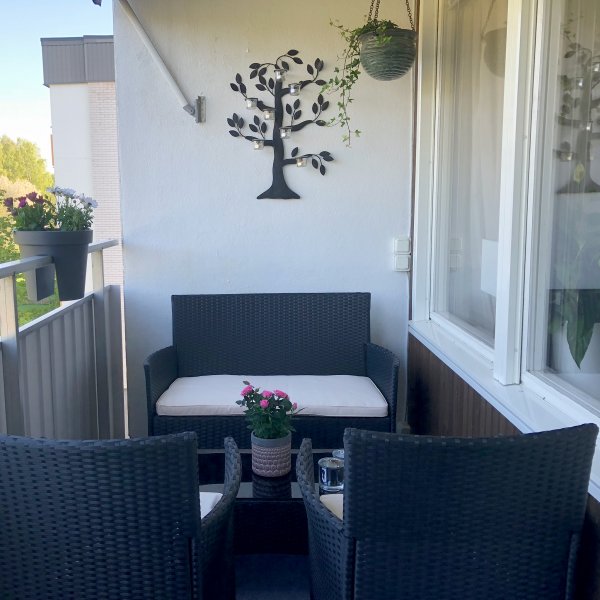 Liten loungesett for balkong Liten loungesett for balkong