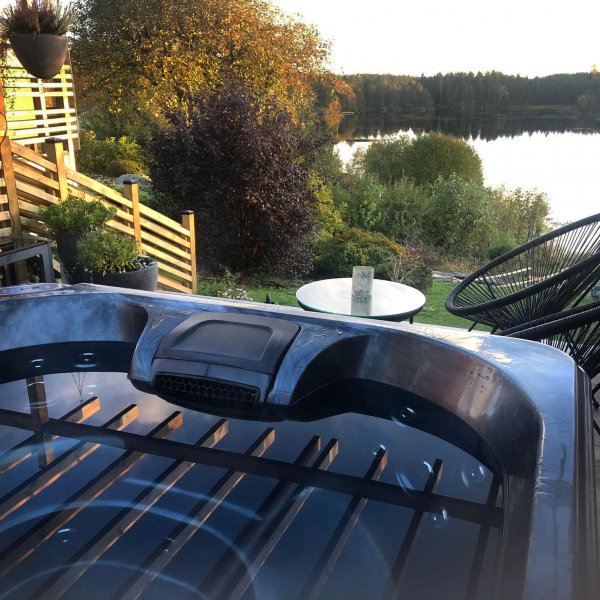 Spabad - Foibe Blackline