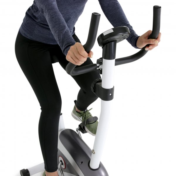 Treningssykkel for hjemmebruk | 4 kg svinghjul | Trekkrunner TR8309