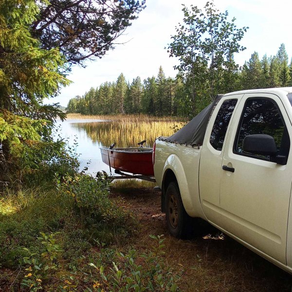 Båttilhenger med vinsj | Maksimal lastekapasitet 380 kg | 400x183cm Båttilhenger med vinsj | Maksimal lastekapasitet 380 kg | 400x183cm