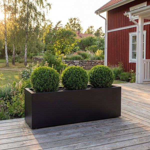 Plantekasse i stål | 80 × 40 × 60 cm | Svart Plantekasse i stål | 80 × 40 × 60 cm | Svart