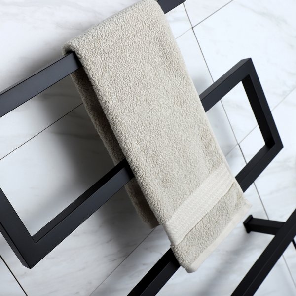 Elektrisk håndkletørker 60x80x12cm | Matt svart Elektrisk håndkletørker 60x80x12cm | Matt svart