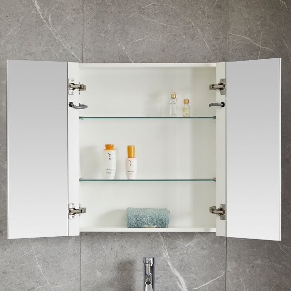 Baderomsspeilskap med LED-belysning Baderomsspeilskap med LED-belysning