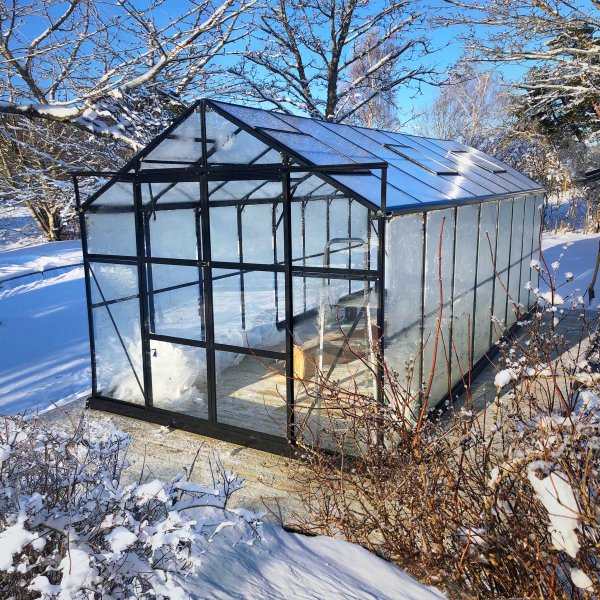 Drivhus 12,7m� | 5 �rs stormgaranti | 4 mm sikkerhetsglass