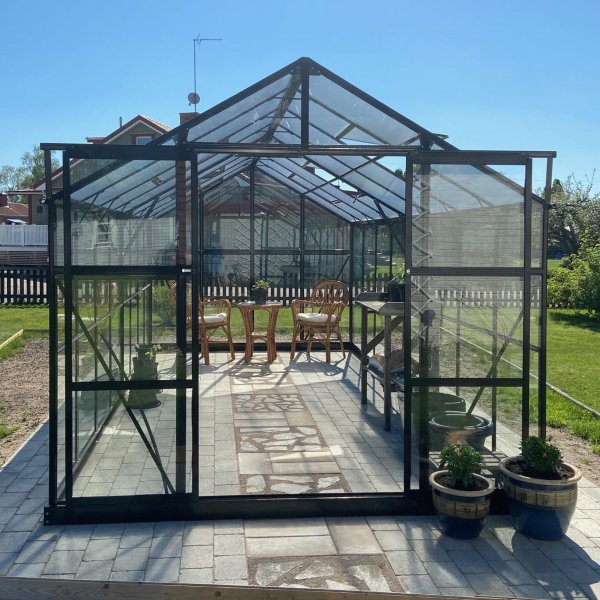 Drivhus 12,7m� | 5 �rs stormgaranti | 4 mm sikkerhetsglass