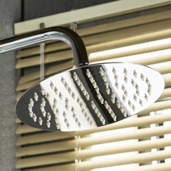 Takdusjsett i krom | 20 cm takdusj, h�nddusj, justerbar h�yde 83�119 cm