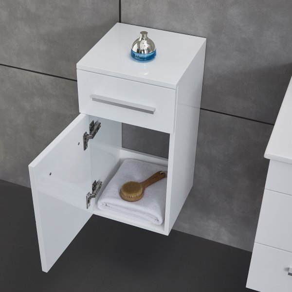 Stort baderomspakke | Kommode med vask| Høyglans hvit Stort baderomspakke | Kommode med vask| Høyglans hvit