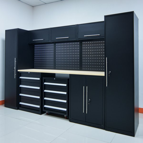 Komplett garasjeinnredning - Svart Komplett garasjeinnredning - Svart