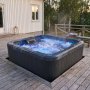 Spabad 190x190 cm for 4�6 personer | Zeus Blackline med Balboa� og Lucite�