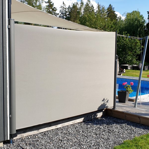 Høy sidemarkise 1,8x3m | Sol-, vind- og innsynsbeskyttelse | Metalcraft Høy sidemarkise 1,8x3m | Sol-, vind- og innsynsbeskyttelse | Metalcraft